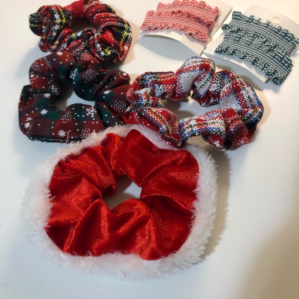 Christmas Holiday Scrunchies + Clips